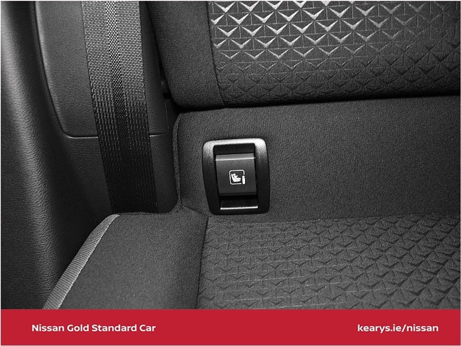 2020 Nissan Juke - image 16