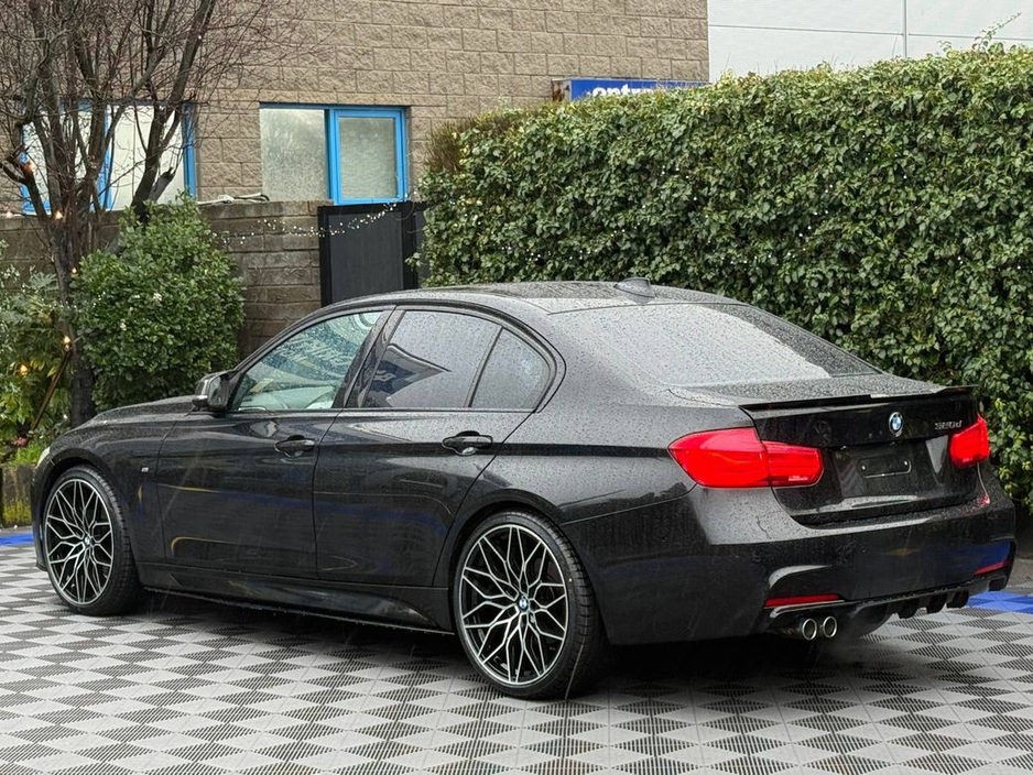 2017 BMW 3 Series 320d M-SPORT COMPETITION // DUAL ZONE CLIMATE CONTROL // SUEDE M-SPORT INTERIOR // NEW 20" M3 COMP ALLOYS €23,900