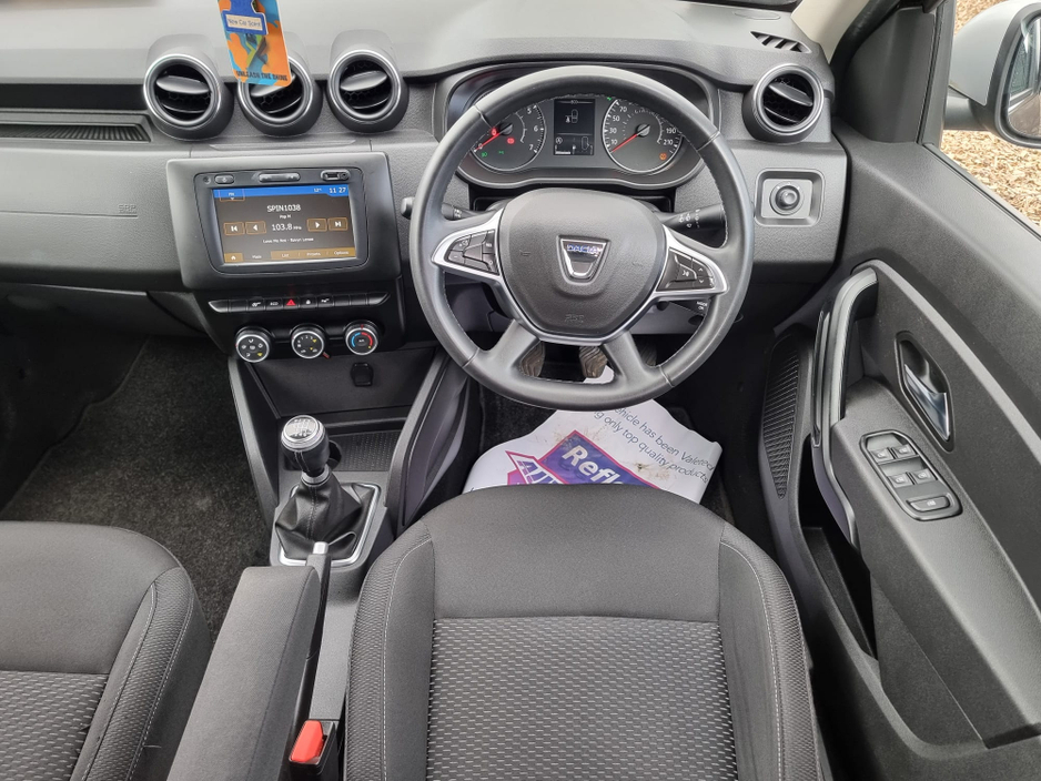 2021 Dacia Duster - image 22