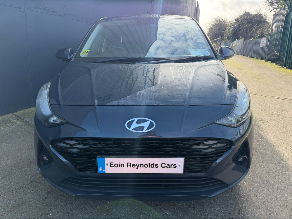 2023 Hyundai i10 - image 3
