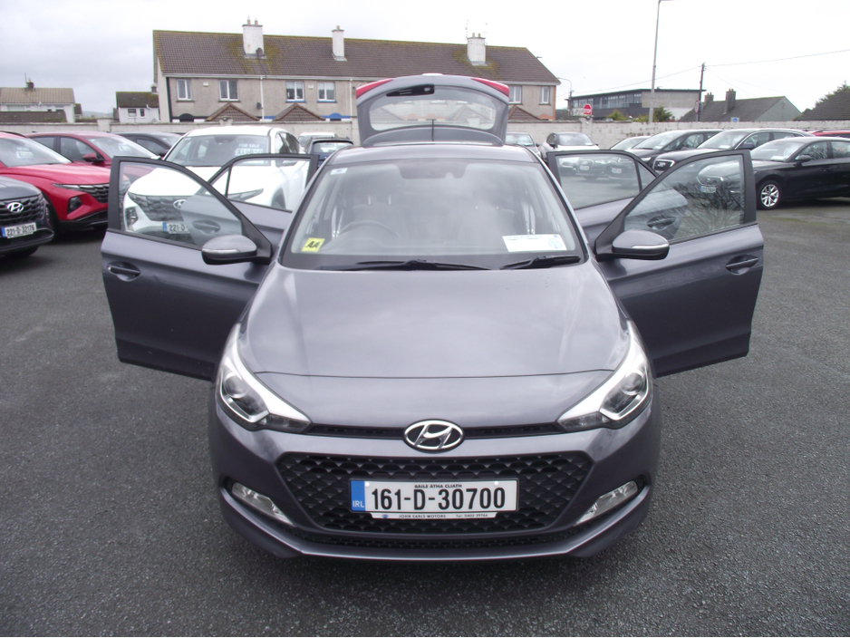 2016 Hyundai i20 - image 15