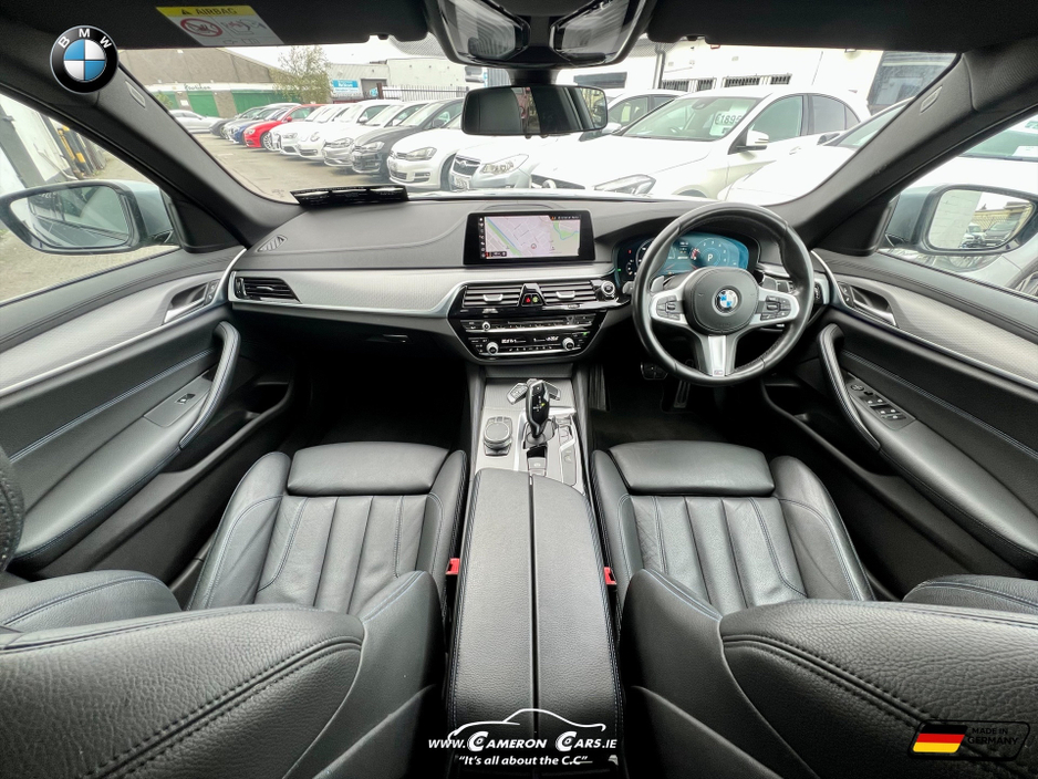 2019 BMW 5 Series - image 9