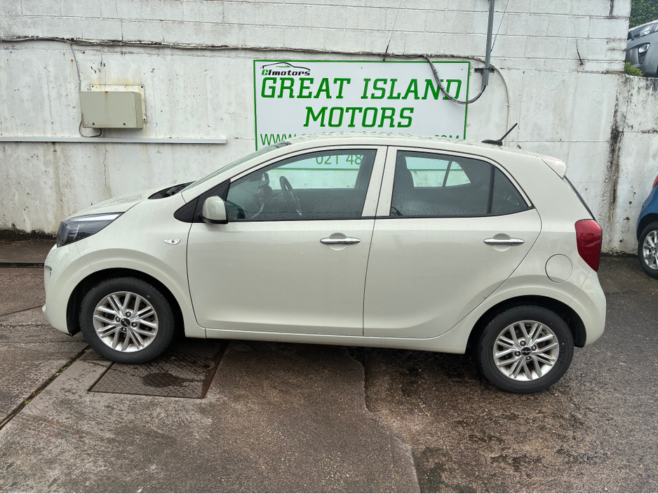 2023 Kia Picanto - image 4