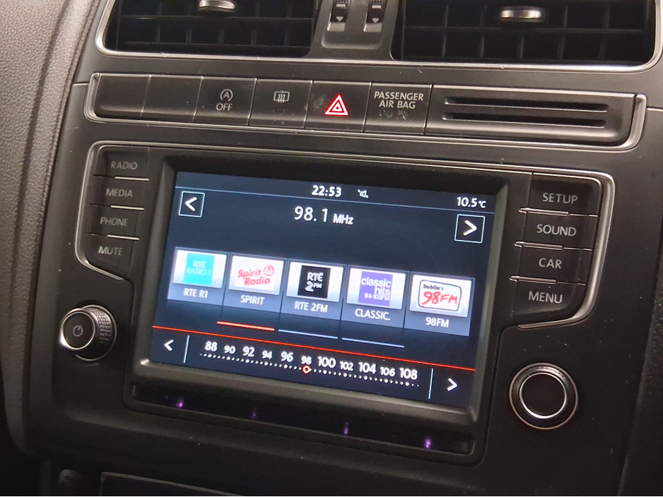 2014 Volkswagen Polo **AUTOMATIC** €9,777