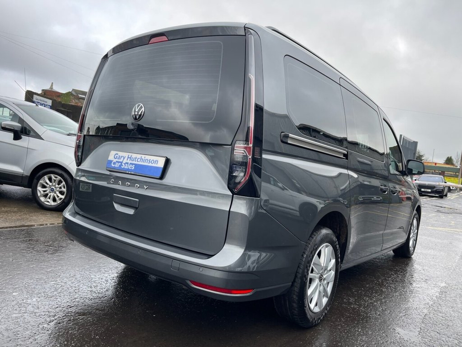 2023 Volkswagen Caddy Maxi 2.0 TDI Life MPV 5dr Diesel DSG Euro 6 (s/s) (122 ps)