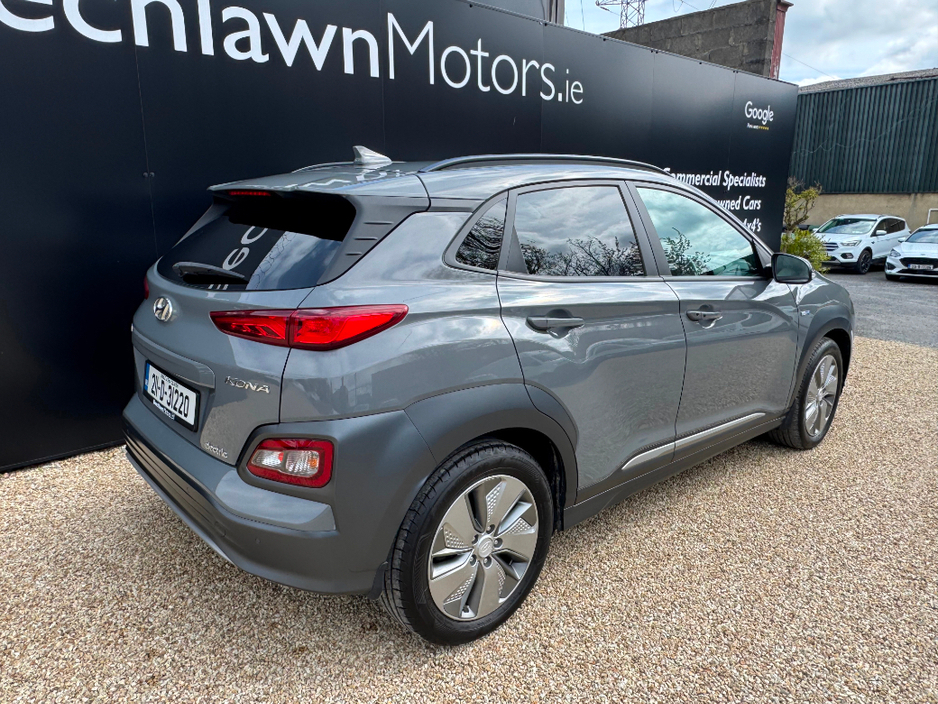 2021 Hyundai Kona - image 3
