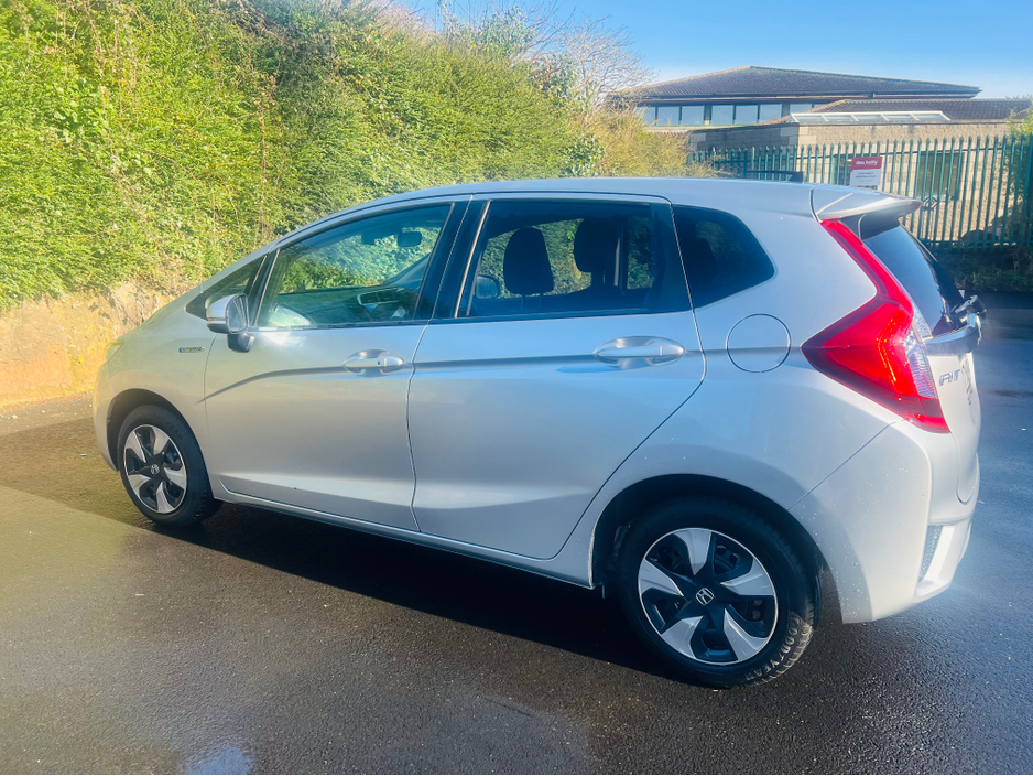 2017 Honda Fit DAA-GP5 €12,950