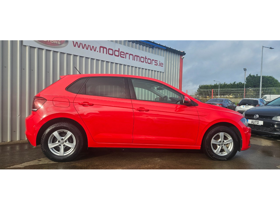 2019 Volkswagen Polo - image 3