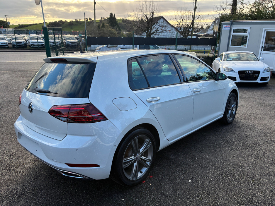 2020 Volkswagen Golf ( 202 REG 1.4 TSI LEATHER LEATHER SEATS VIRTUAL CLOCKS  SAT NAV  LEATHER  SEATS - VIRTUAL CLOCKS -REVERSE CAMERA - NAVIGATION - CARPLAY - ANDROID AUTO- BLIND SPOT REAR TRAFFIC ASSIST - DISCOVER PRO €22,950