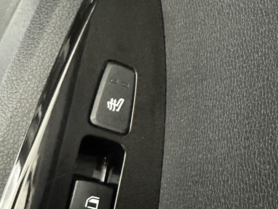 2025 Kia Sportage - image 25