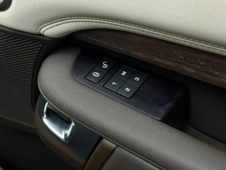 2020 Land Rover Discovery HSE 3.0 DIESEL AUTO *7 SEATER* €44,990