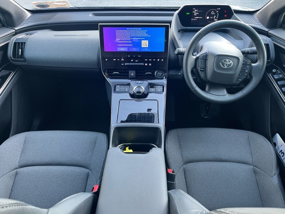 2024 Toyota bZ4X - image 8