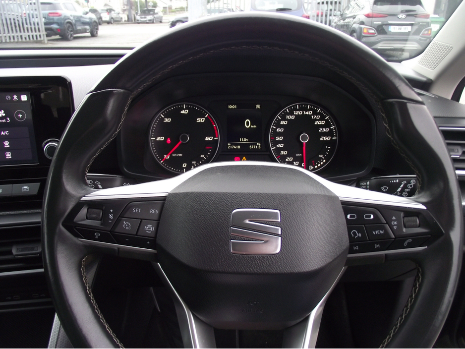 2021 SEAT Leon - image 13