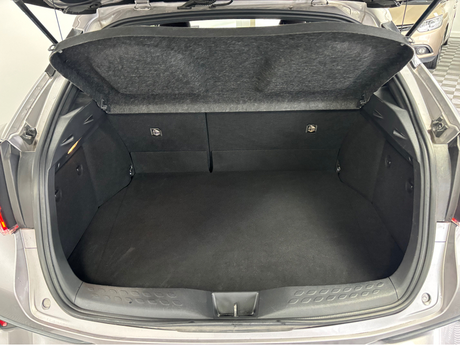 2017 Toyota C-HR - image 11