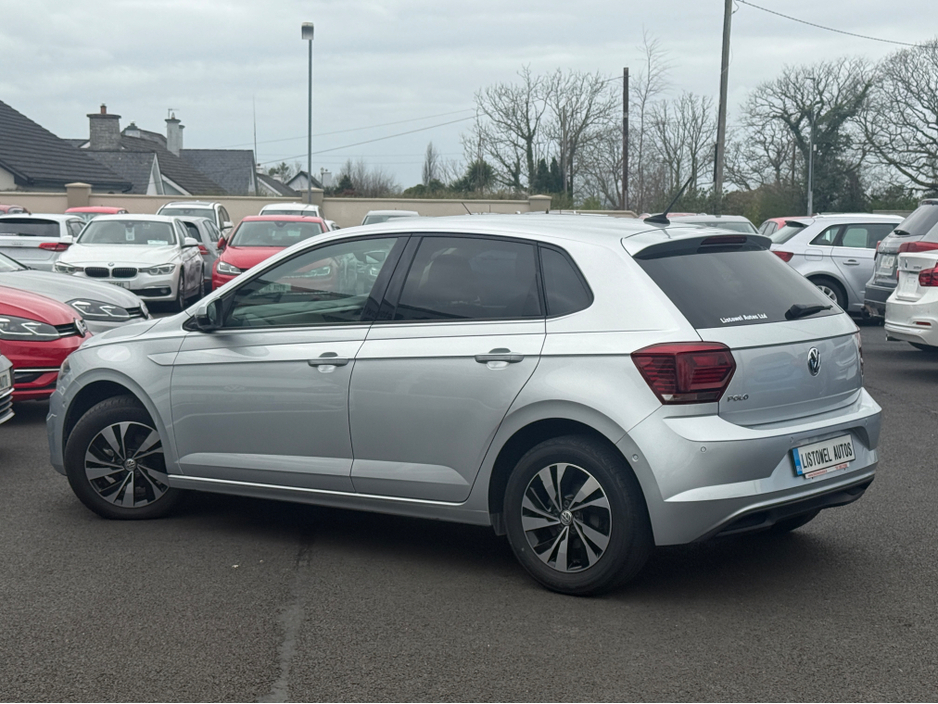 2018 Volkswagen Polo - image 2