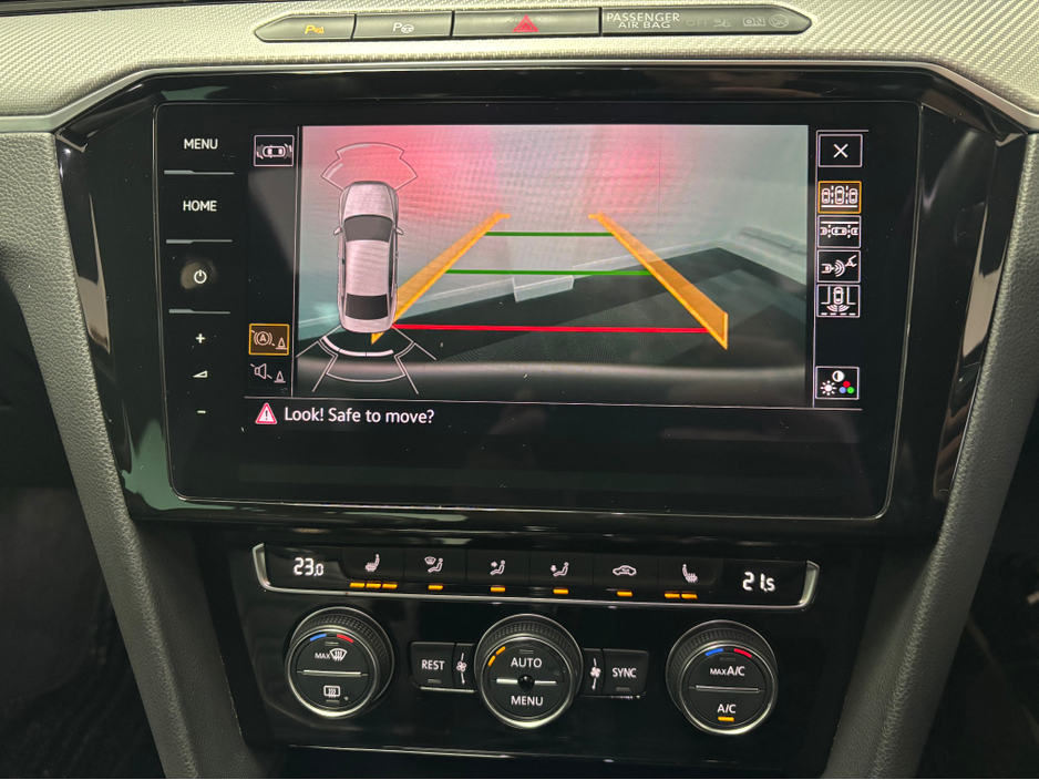 2018 Volkswagen Passat VOLKSWAGEN PASSAT 2.0 TSI DSG*PANORAMIC TILT AND SLIDE SUNROOF*PRO NAV MEDIA SYSTEM, APPLE CAR PLAY*HEATED MASSAGE ELECTRIC ADJUSTABLE SEATS*KEYLESS ENTRY*BLIND SPOT ASSIST*DCC ACC*PARK ASSIST*E BOOT €23,950