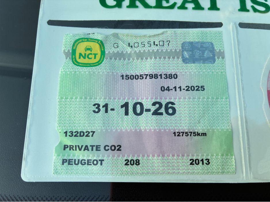 2013 Peugeot 208 - image 7