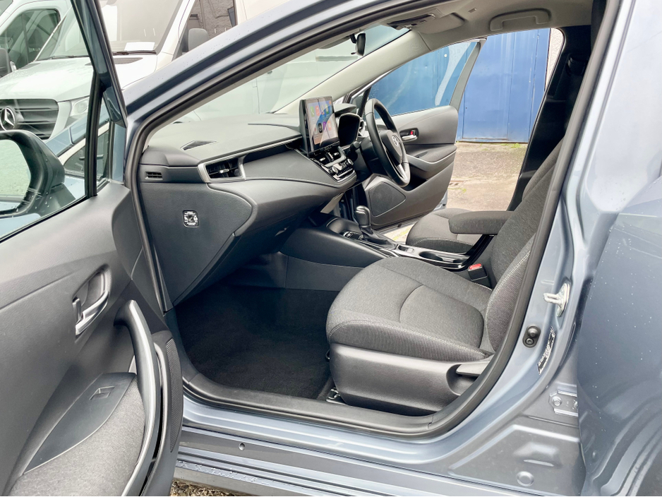 2024 Toyota Corolla LUNA SALOON 4DR AUTO 1.8 PETROL/ELECTRIC SELF CHARGING HYBRID €27,950