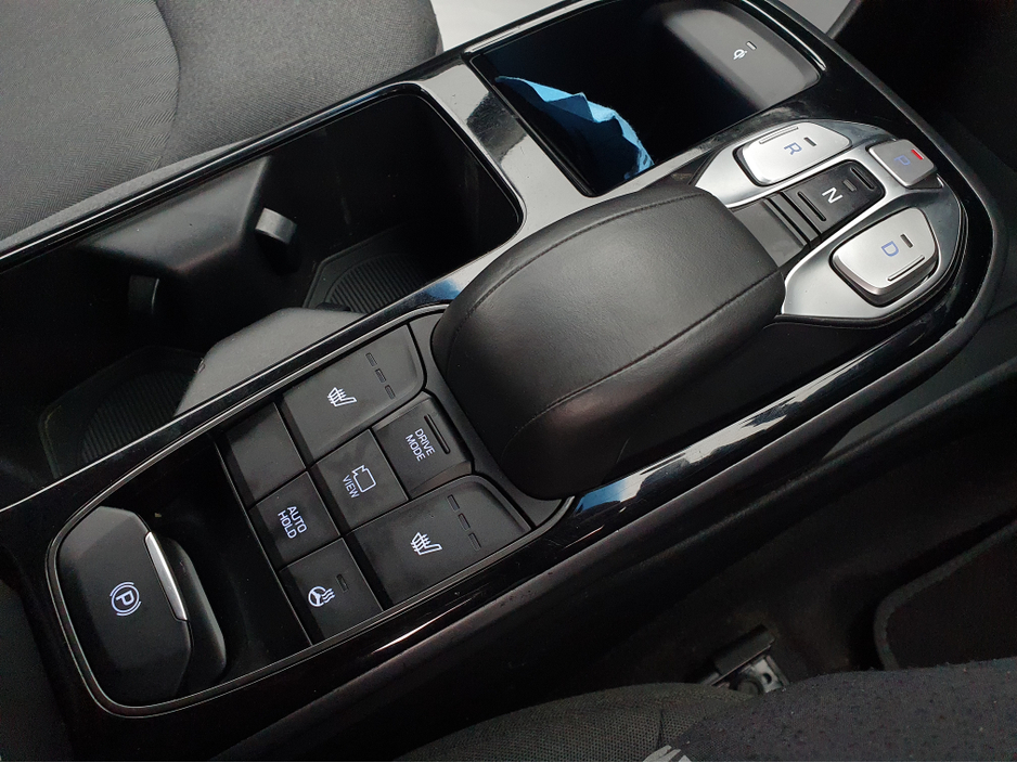 2022 Hyundai Ioniq PREMIUM AUTOMATIC FULLY ELECTRIC NCT 02/28 FINANCE AVAILABLE @ €55 PER WEEK HEATED SEATS/ SAT NAV/ TOUCH SCREEN MEDIA/ BLUETOOTH/ USB/ REVERSE CAMERA/ HISTORY CHECKED €13,950