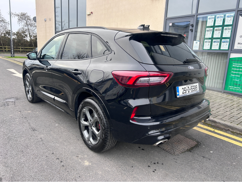 2025 Ford Kuga ST-LINE 5DR 2.5 PHEV 243 S6.2P €34,995