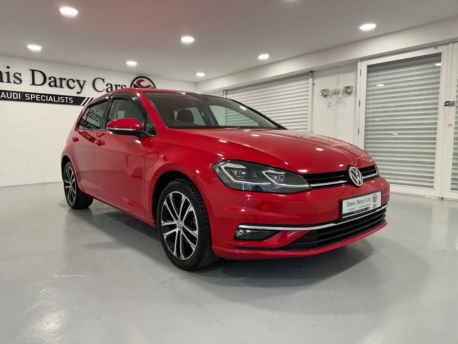 2020 Volkswagen Golf - image 2