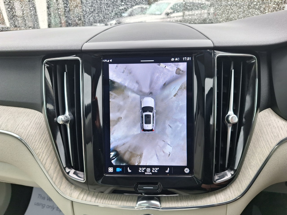 2023 Volvo XC60 - image 15