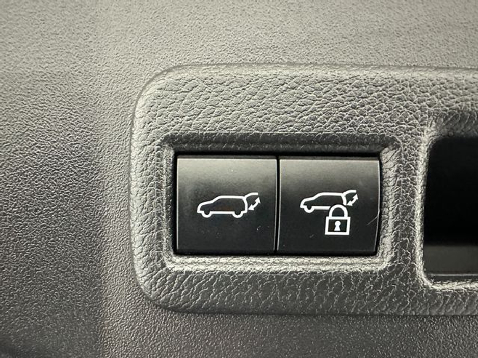 2024 Subaru Solterra - image 22