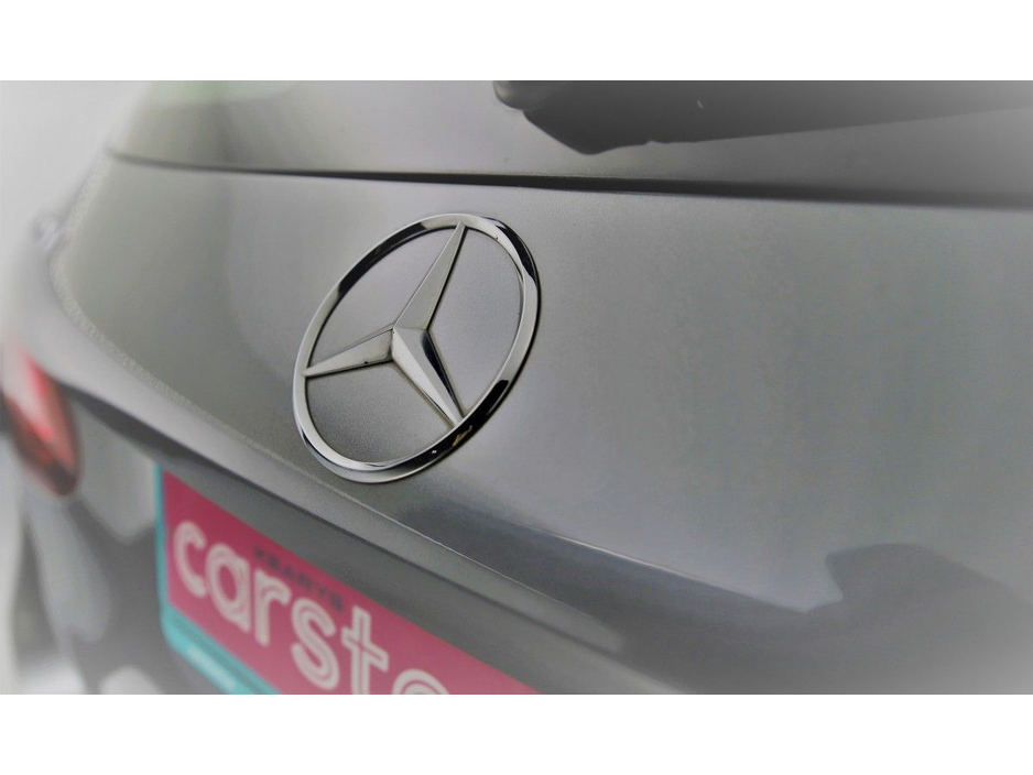 2017 Mercedes-Benz GLC Class 220 D 4MATIC *FULL BEIGE LEATHER* €29,890