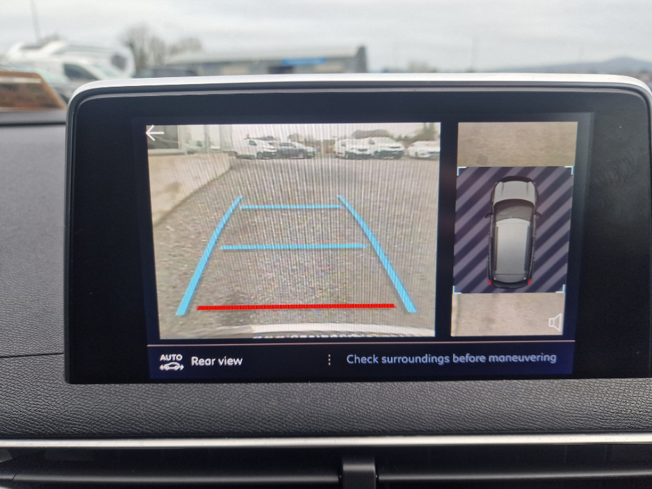 2019 Peugeot 3008 - image 14