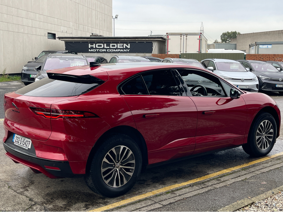2023 Jaguar I-Pace - image 8