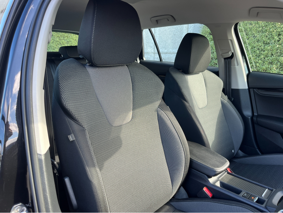 2024 Skoda Octavia COMBI ESTATE AMBITION 2.0 TDI DIESEL //WINTER SALE €1000 REDUCTION//REVERSE CAMERA// €28,950