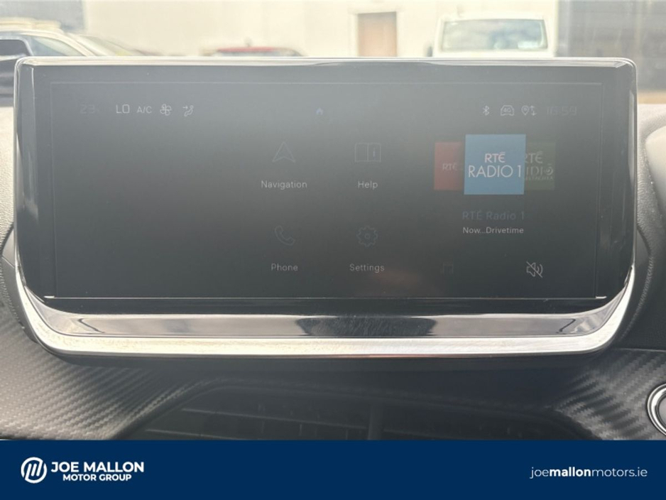 2025 Peugeot 2008 1.2 Puretech 100bhp Allure €29,995