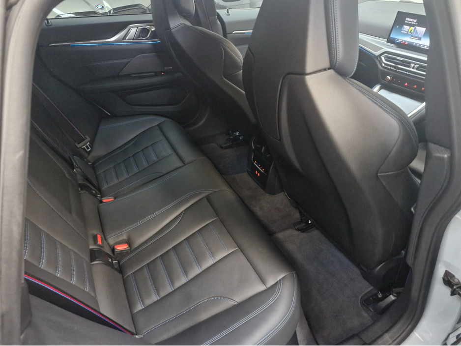 2024 BMW i4 - image 9