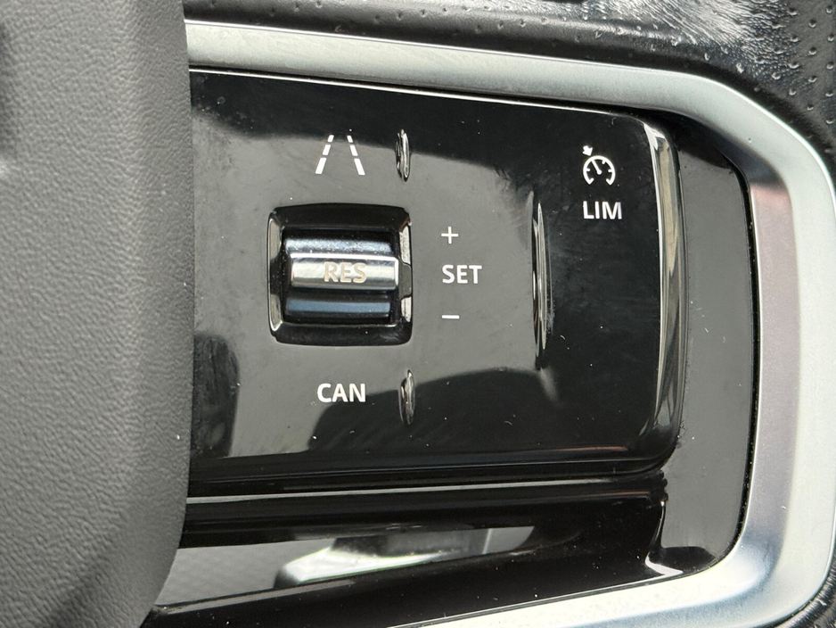 2022 Land Rover Discovery Sport 1.5 I3 PHEV 300 PS AWD S Auto €34,900