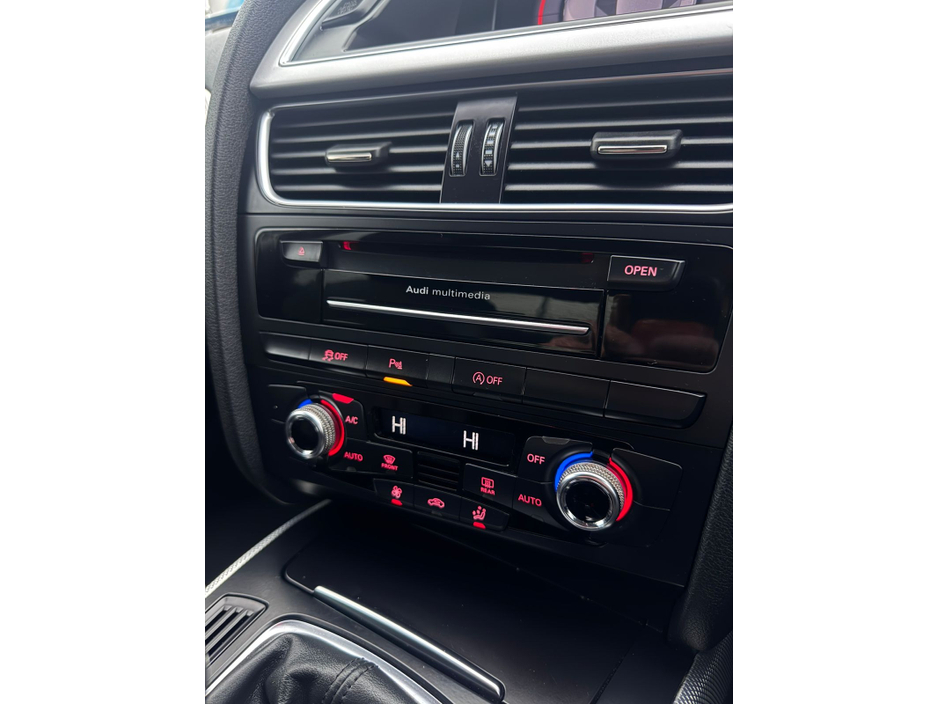 2015 Audi A4 2.0 TDI  TECHNIK ULTRA  163PS 4DR SPORT 35 AUTO €8,750