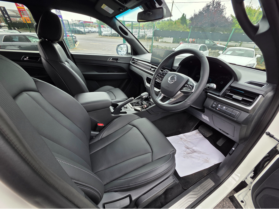 2025 Ssangyong Musso 2.2 PICK UP 5 SEATER COMMERCIAL 4WD 200 BHP 3.5 TON TOWING CAPACITY REV-CAMERA // 5 YEAR WARRANTY // APPLY FOR FINANCE TODAY // THE BEST VALUE PICK UP IN IRELAND // €40,950