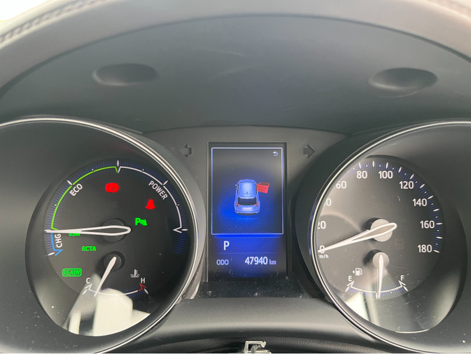 2019 Toyota C-HR 1.8 HYBRID AUTO LOW KM HIGH SPEC €20,950