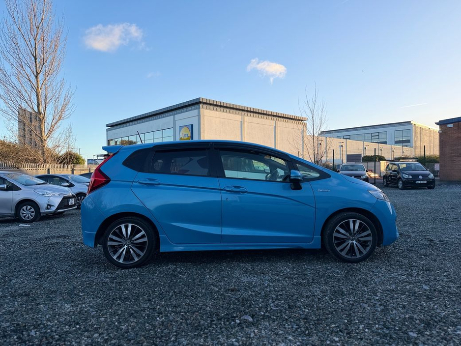 2013 Honda Fit DAA-GP5 €9,499