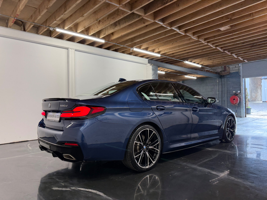 2022 BMW 5 Series  €40,995