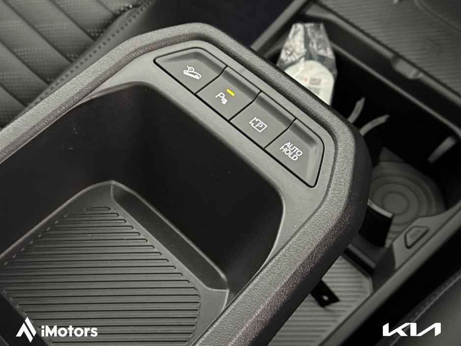 2025 Kia EV4 - image 23