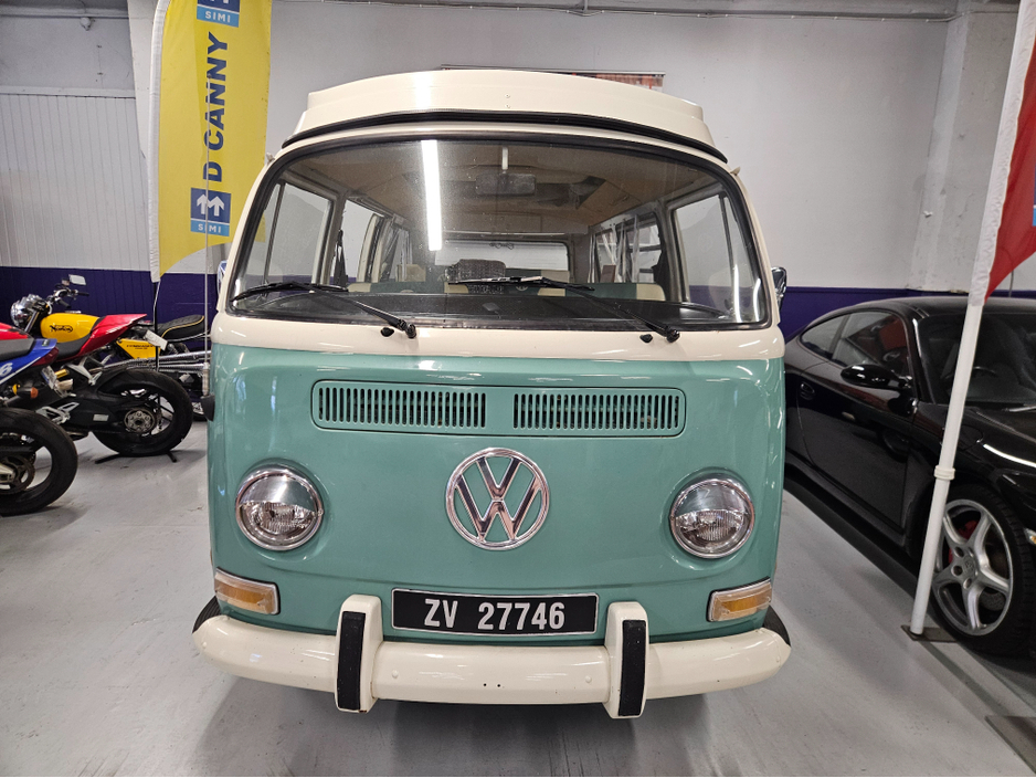 1971 Volkswagen T2 Campervan Westfalia