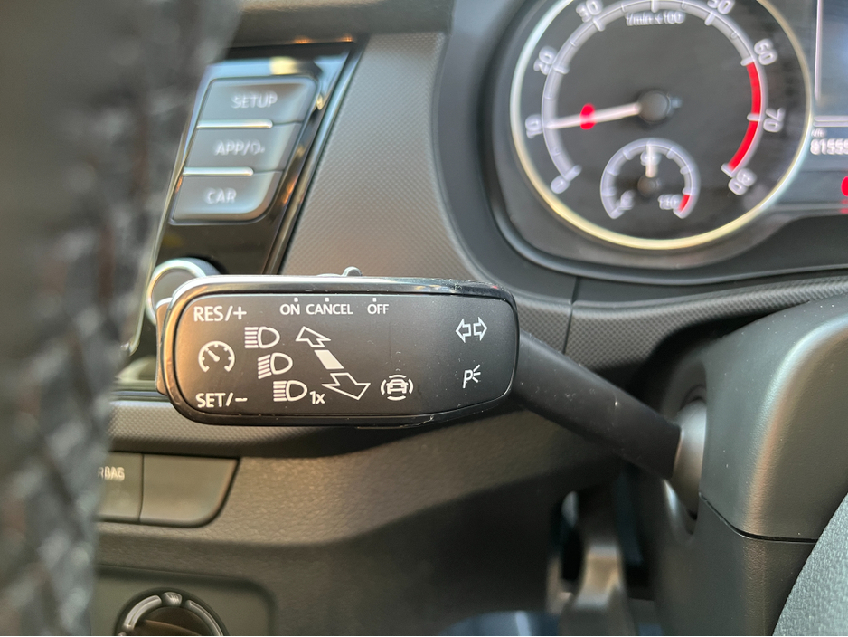 2020 Skoda Fabia - image 22