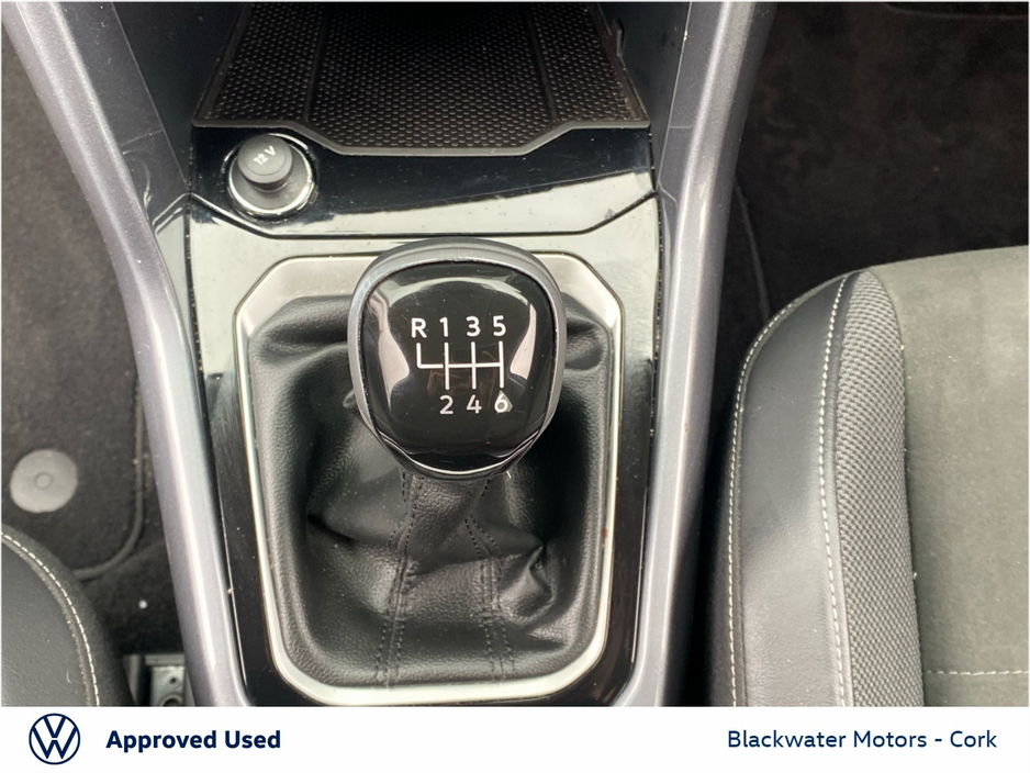 2024 Volkswagen T-Roc 2.0TDI 116BHP STYLE WITH REARVIEW CAMERA €34,995