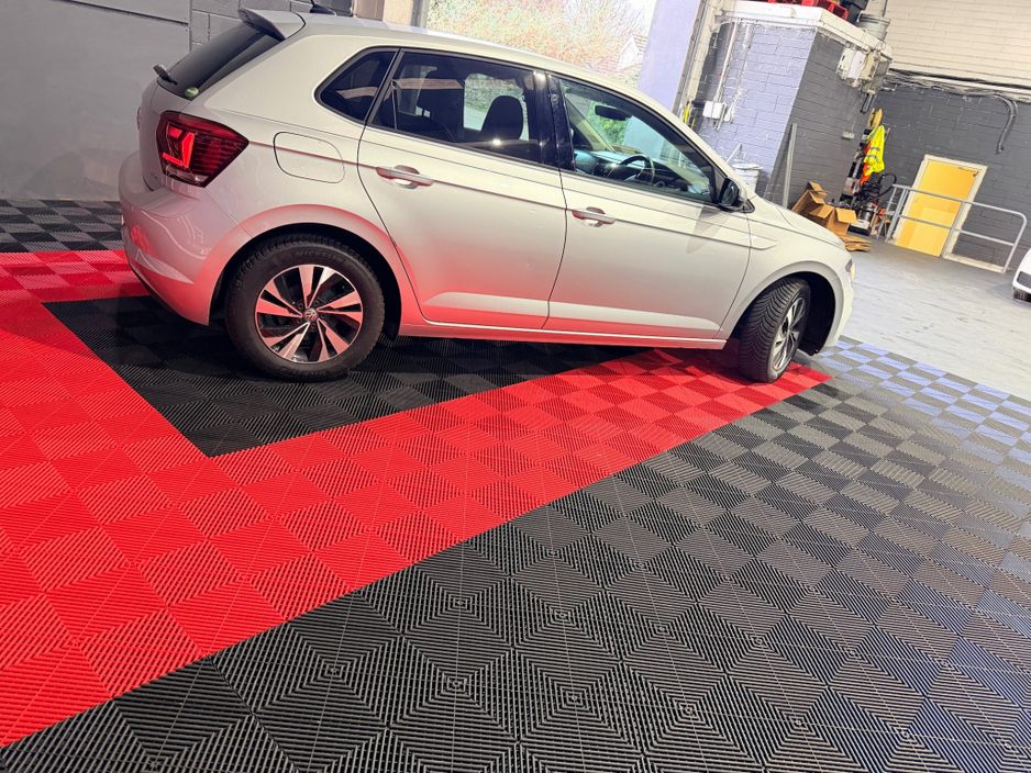 2019 Volkswagen Polo ABA-AWCHZ €16,499