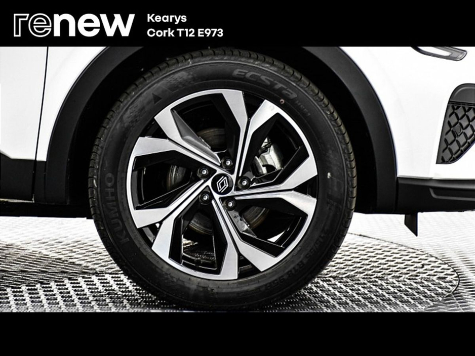 2024 Renault Arkana - image 9