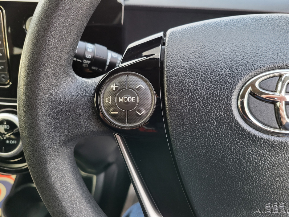 2020 Toyota Aqua - image 22