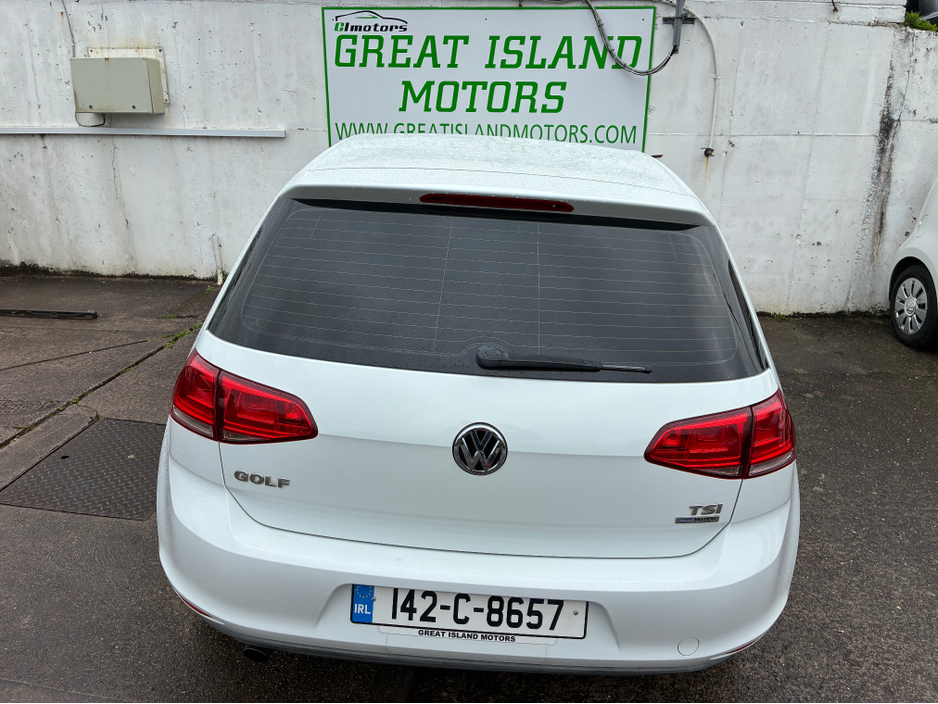 2014 Volkswagen Golf - image 5