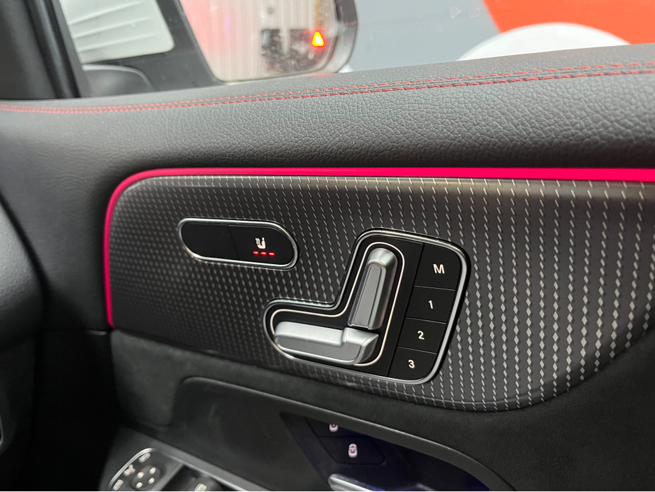 2023 Mercedes-Benz EQB - image 13