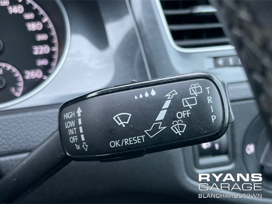 2017 Volkswagen Golf **DEPOSIT PAID** 1.2 TSI AUTO 5DR €15,500