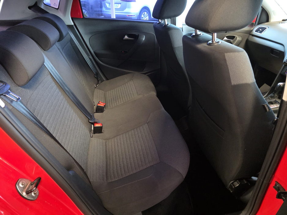 2012 Volkswagen Polo DBA-6RCBZ 5DR AUTO €7,950